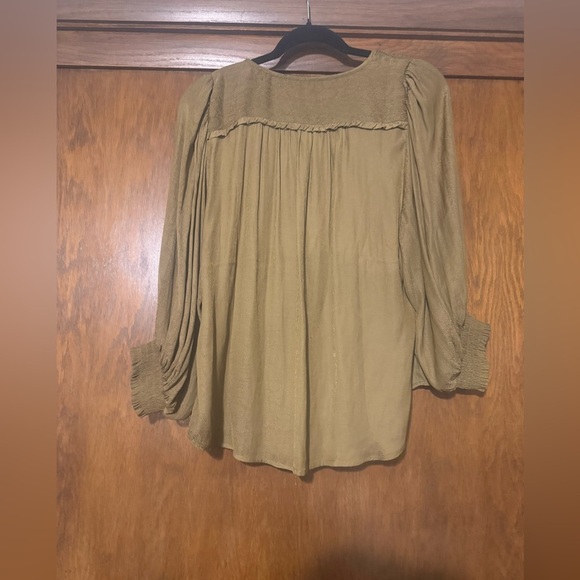 Anthropologie Cacee Jacquard Blouse Med Puff Sleeve Button Smocked Blouse - Picture 6 of 8